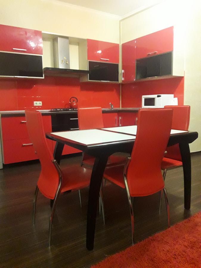 Aparthotel Kak Doma à Odessa Extérieur photo