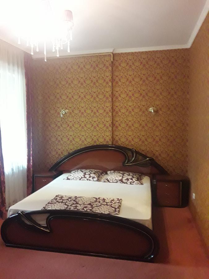Aparthotel Kak Doma à Odessa Extérieur photo